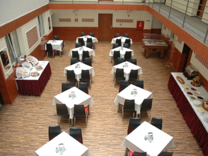 Atlantic Hotel Budapest Bagian luar foto